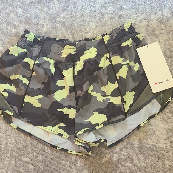 lululemon athletica Pants - Lululemon hotty hot shorts